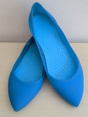 Crocs Turquoise Blue Women's Pointed Ballet Flats Rubber Size 7
